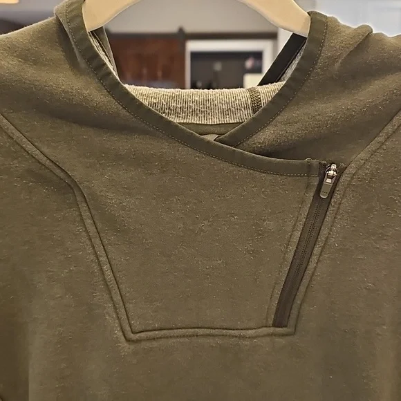 Title Nine Olive Green Pullover Hoodie - Picture 3 of 13